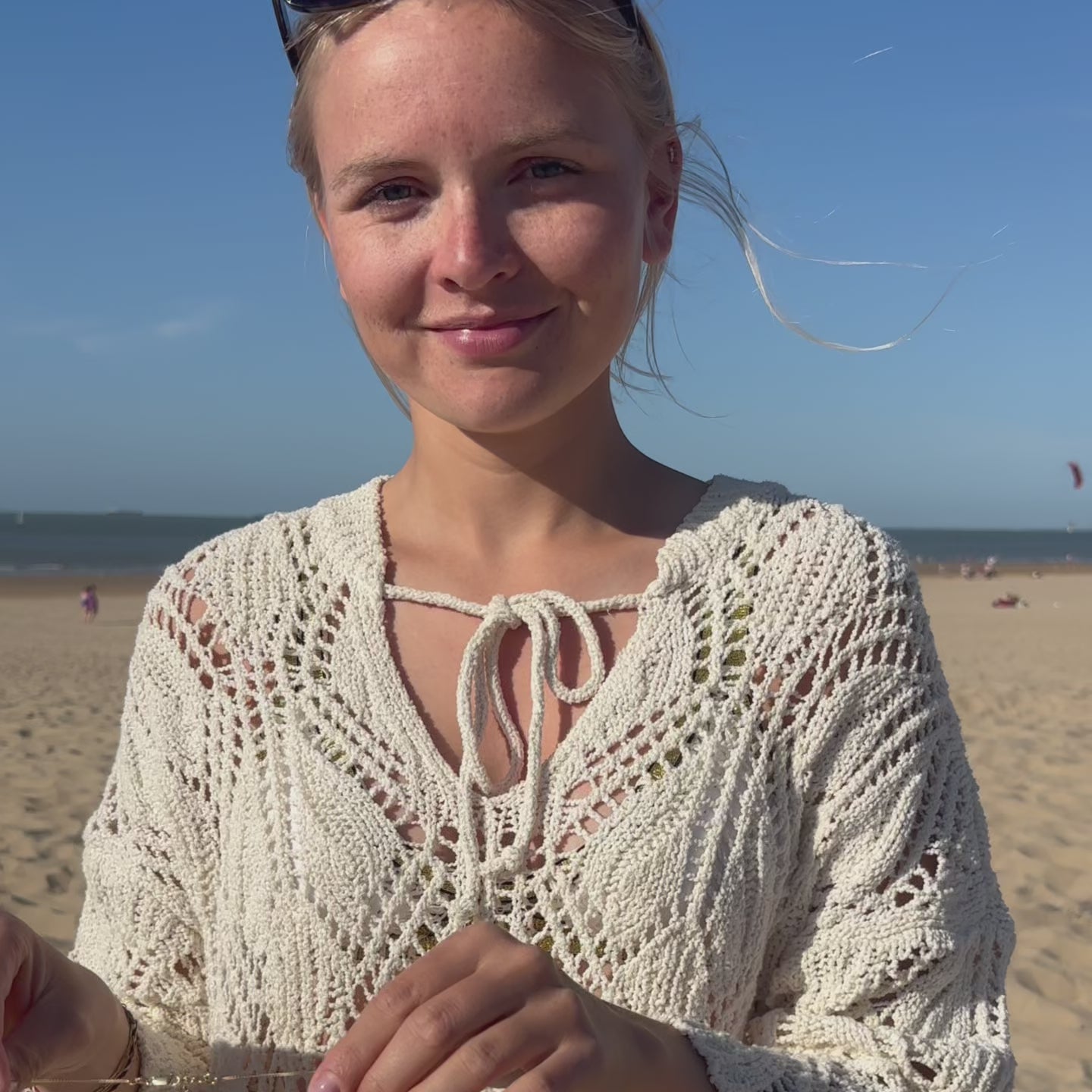 Charger la vidéo : Pendentif tortue Néréa - Plaqué Or 18K